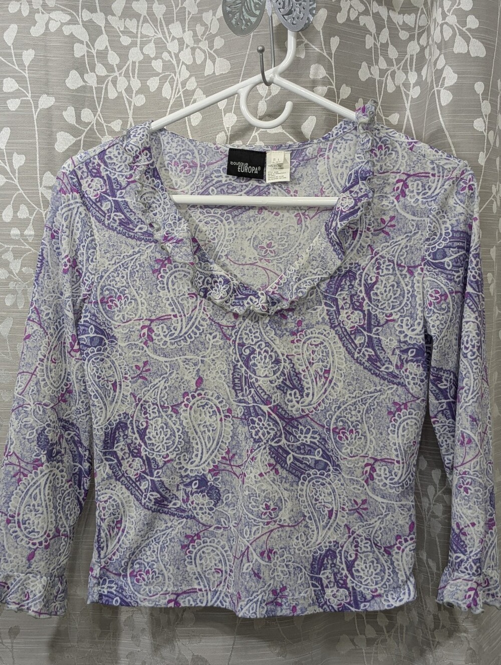 Boutique Europa Paisley Ruffle-Neck Blouse, Women's Small